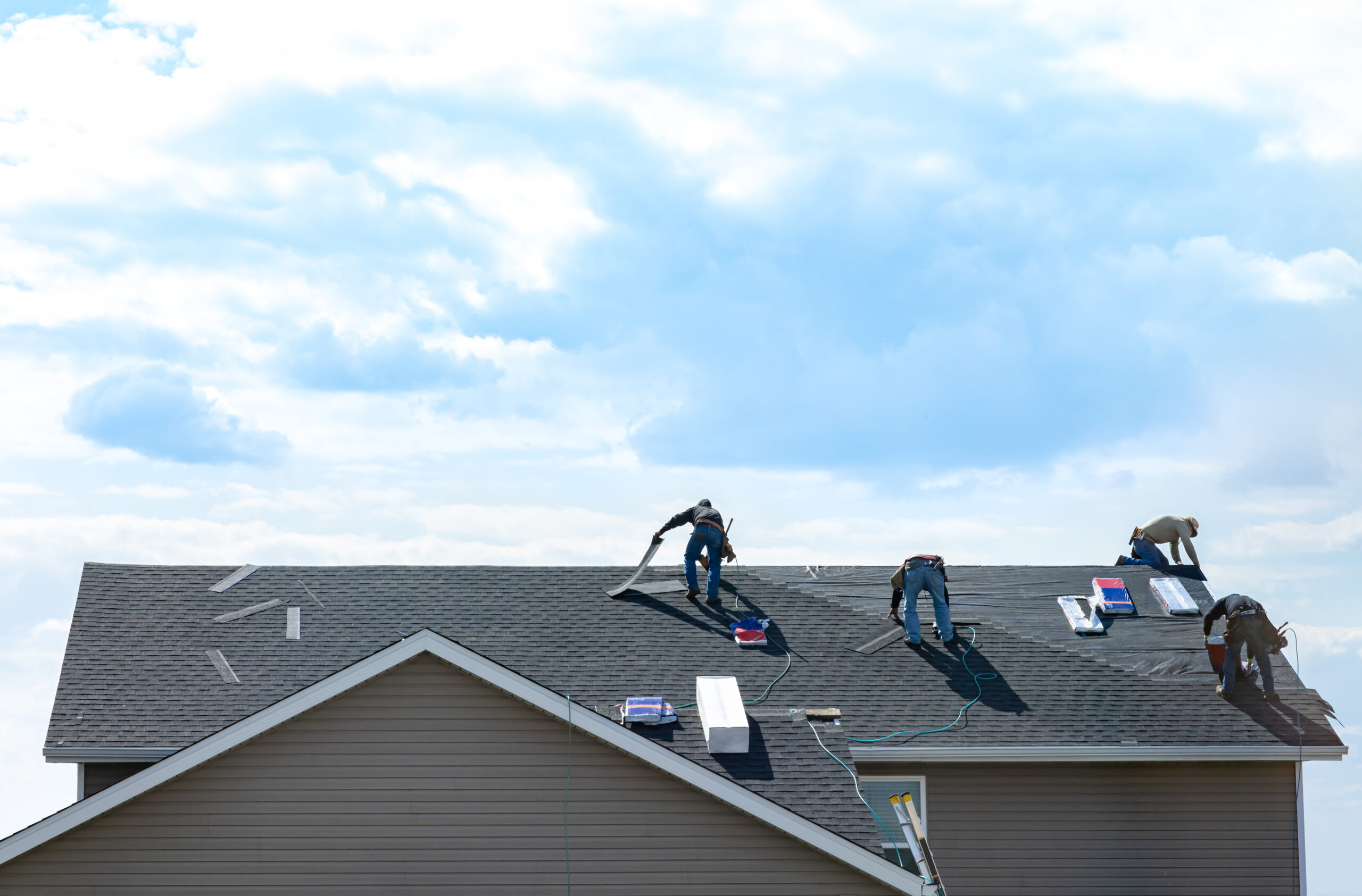 Featured image for “How to Choose the Best Roofing Company for Roof Replacement in Arkansas”